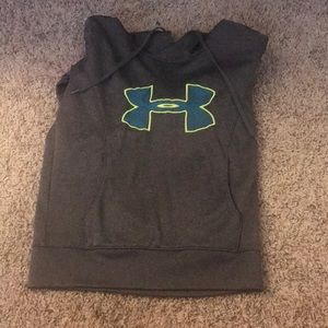 Under Armour Sweatshirt
